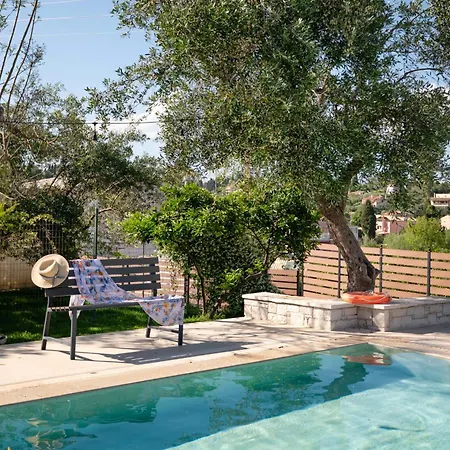 Olithos 2 Lägenhet Kanálion