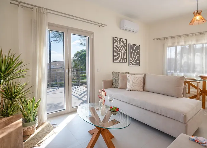 Apartament Olithos 2